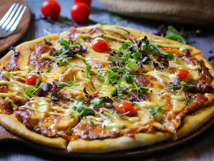 🍕 Greenfire Crunch – Artisan Veggie Pizza with Microgreens