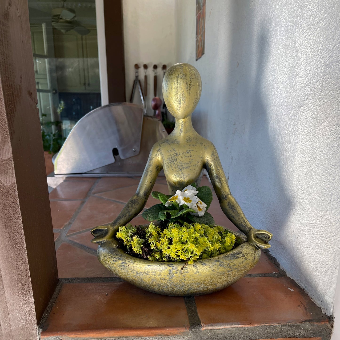
                  
                    Yoga Zen Meditation Planters Bronze
                  
                